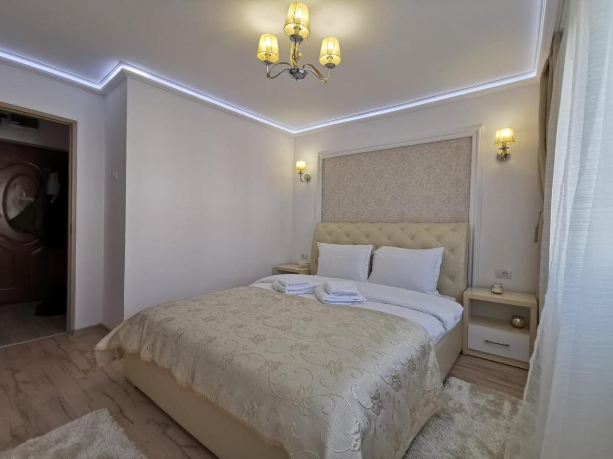 Tîrgu Ocna Apartament Gold Luxury מראה חיצוני תמונה
