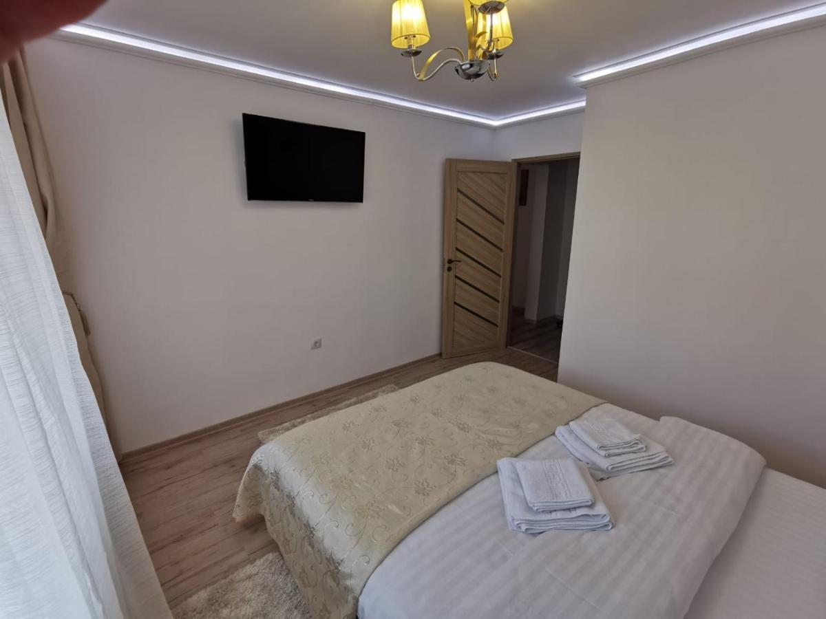 Tîrgu Ocna Apartament Gold Luxury מראה חיצוני תמונה