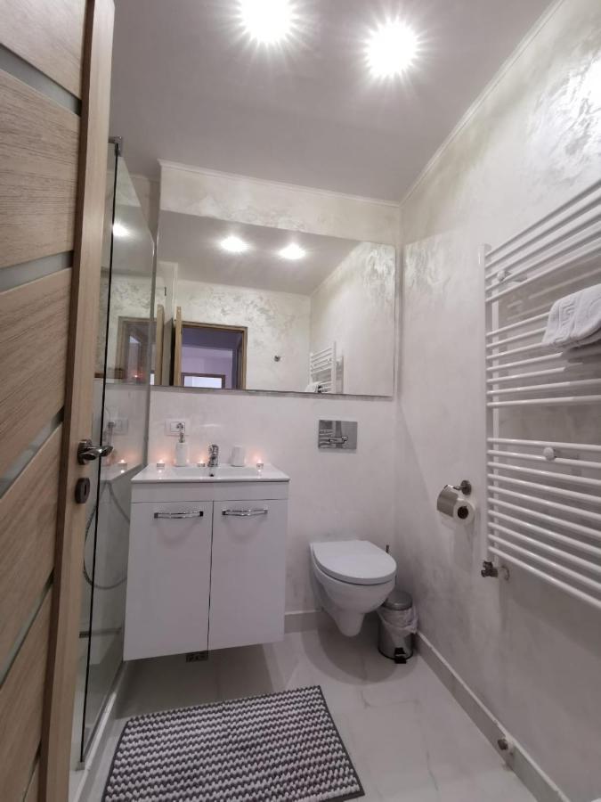 Tîrgu Ocna Apartament Gold Luxury מראה חיצוני תמונה