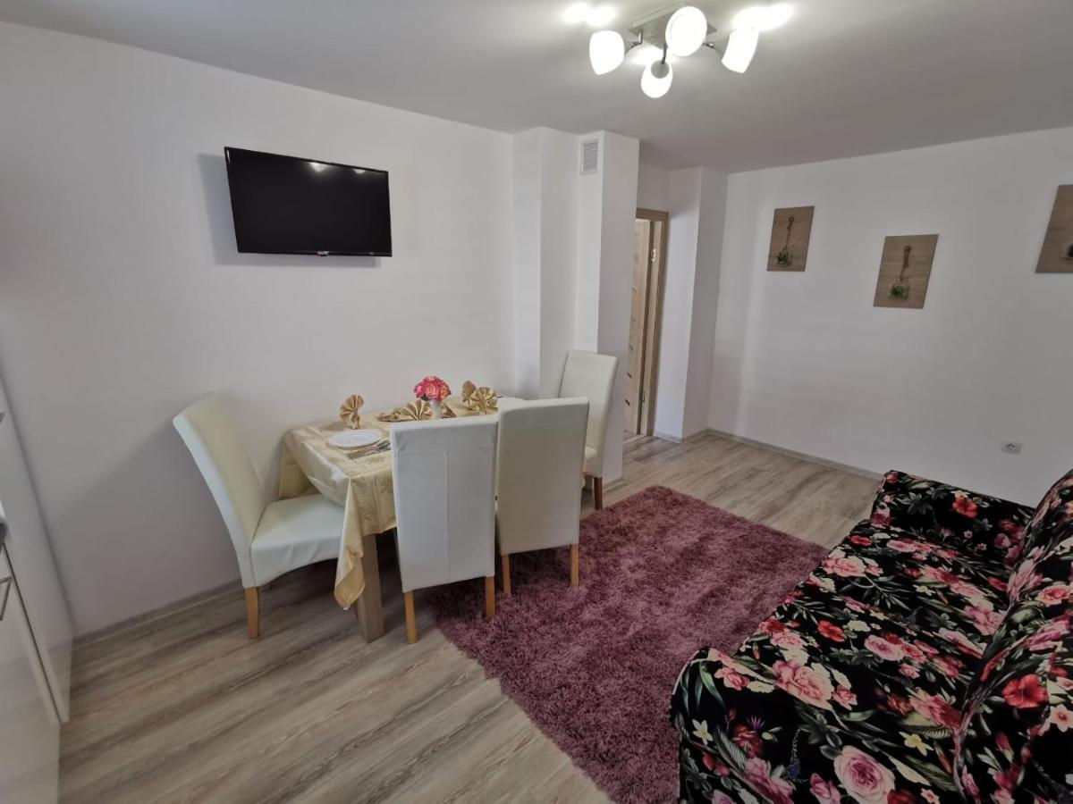 Tîrgu Ocna Apartament Gold Luxury מראה חיצוני תמונה